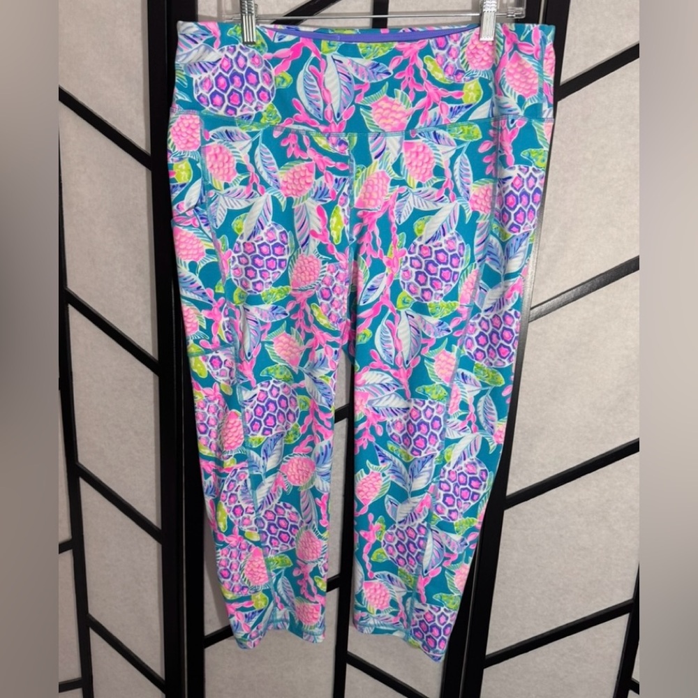 Lilly Pulitzer Luxletic 21 inch Weekender High Rise Cropped Legging Size XXL